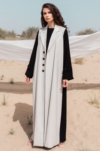 large_abaya-coat-trend-fall-2020-fustany-ar-5